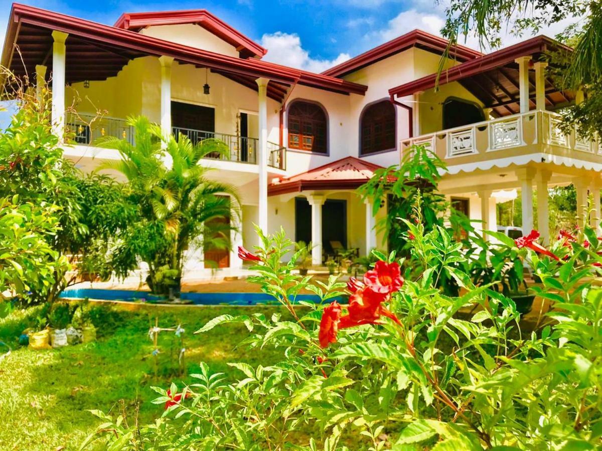 Green Edge Residences Dambulla Exterior photo